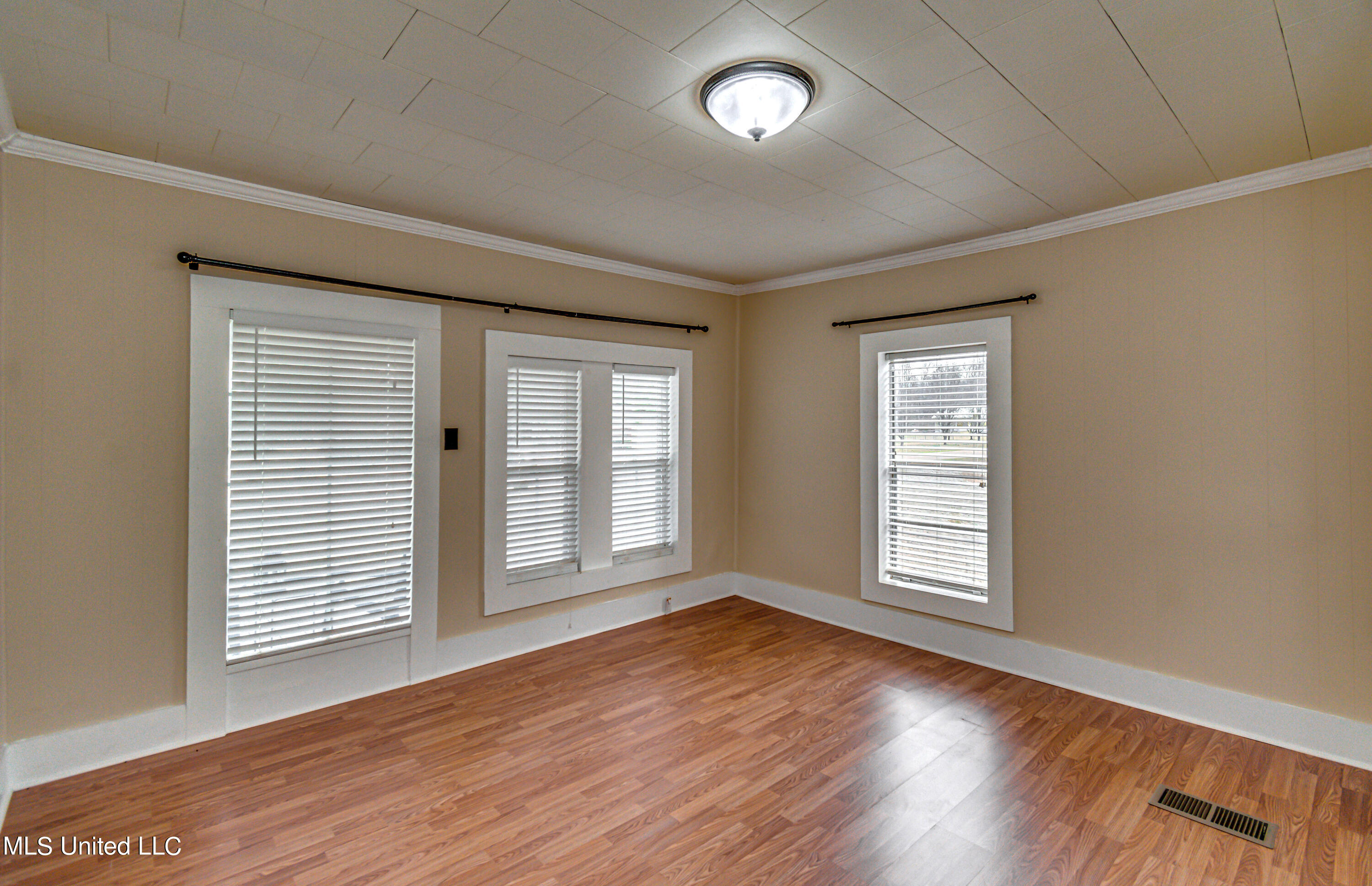 3011 County Line Road Crystal Springs, MS 39059 - Photo 22 of 48 3011 County Line Road--47