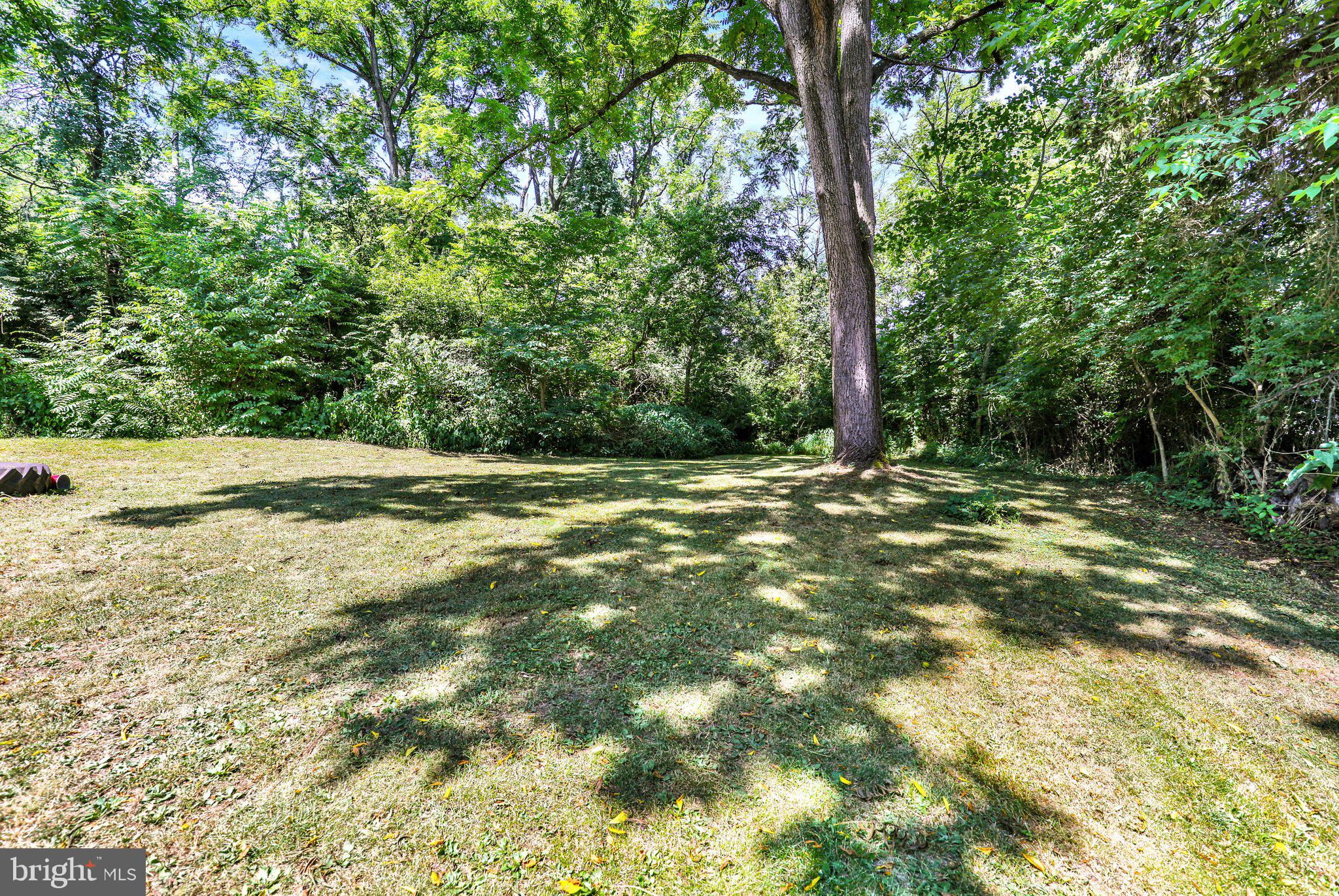 1840 Philadelphia Avenue Reading, PA 19607 - Photo 8 of 9 360_1509