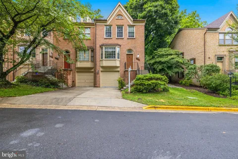 $669,000 | 311 Lynn Manor Drive, Rockville, MD 20850