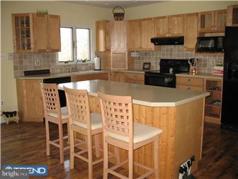 645 Ridge Road Spring City, PA 19475 - Photo 2 of 12 Kitchen