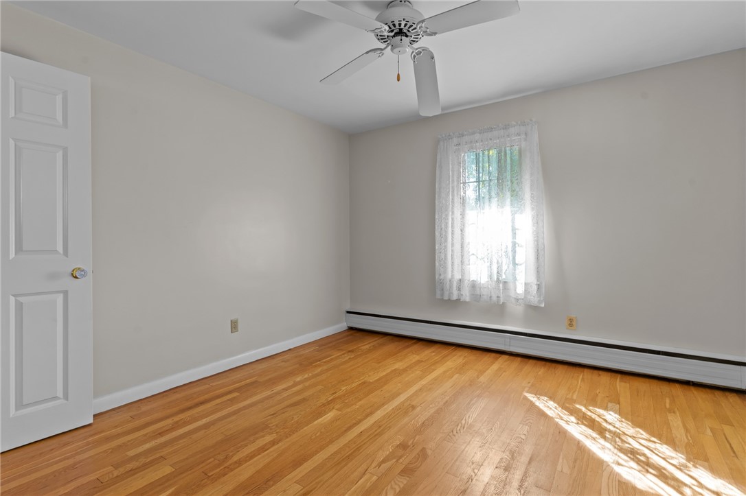 95 Tarawa Drive Warwick, RI 02886 - Photo 20 of 29