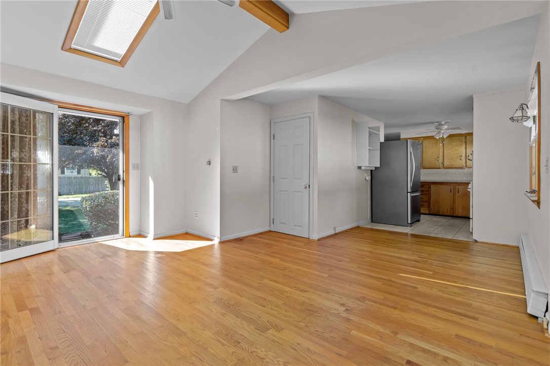 95 Tarawa Drive Warwick, RI 02886 - Photo 4 of 29