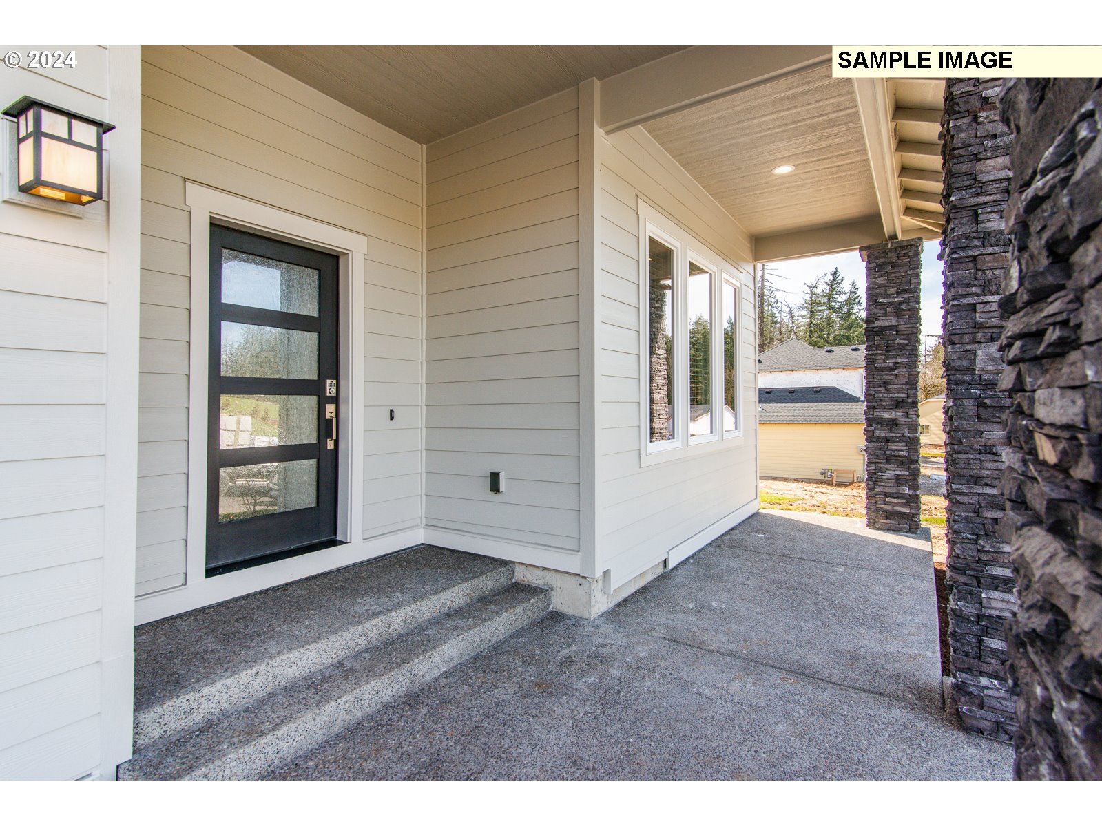 1314 North Kalani Loop, Unit LOT 70 Ridgefield, WA 98642 - Photo 3 of 29 a view of an empty room and window