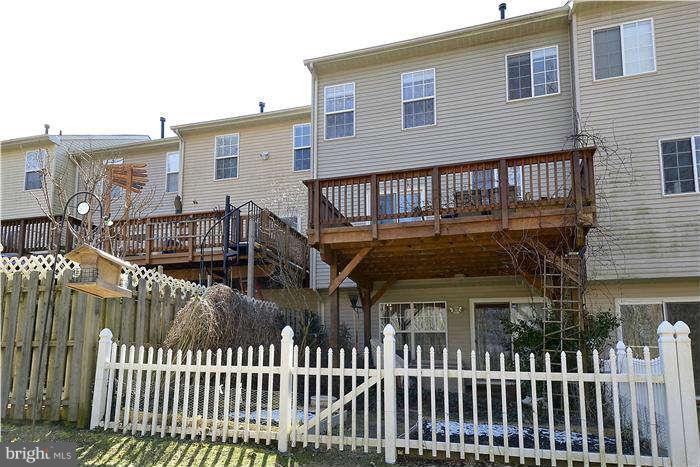 18802 Broken Oak Road Boyds, MD 20841 - Photo 17 of 24 Exterior (Rear)