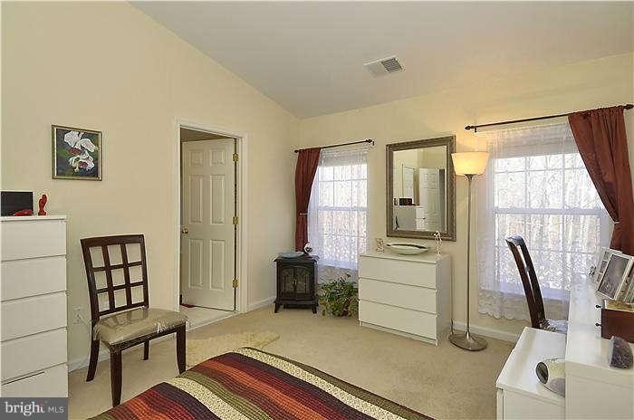 18802 Broken Oak Road Boyds, MD 20841 - Photo 8 of 24 Bedroom (Master)