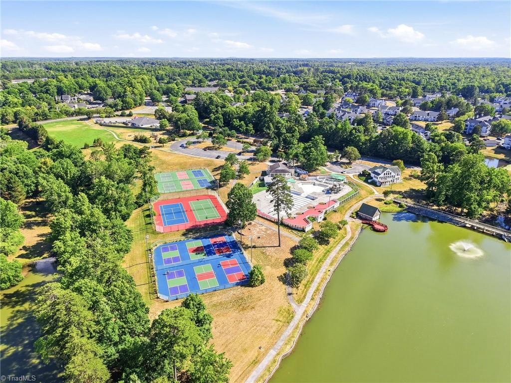 20 Downing Ridge Court Greensboro, NC 27407 - Photo 15 of 26