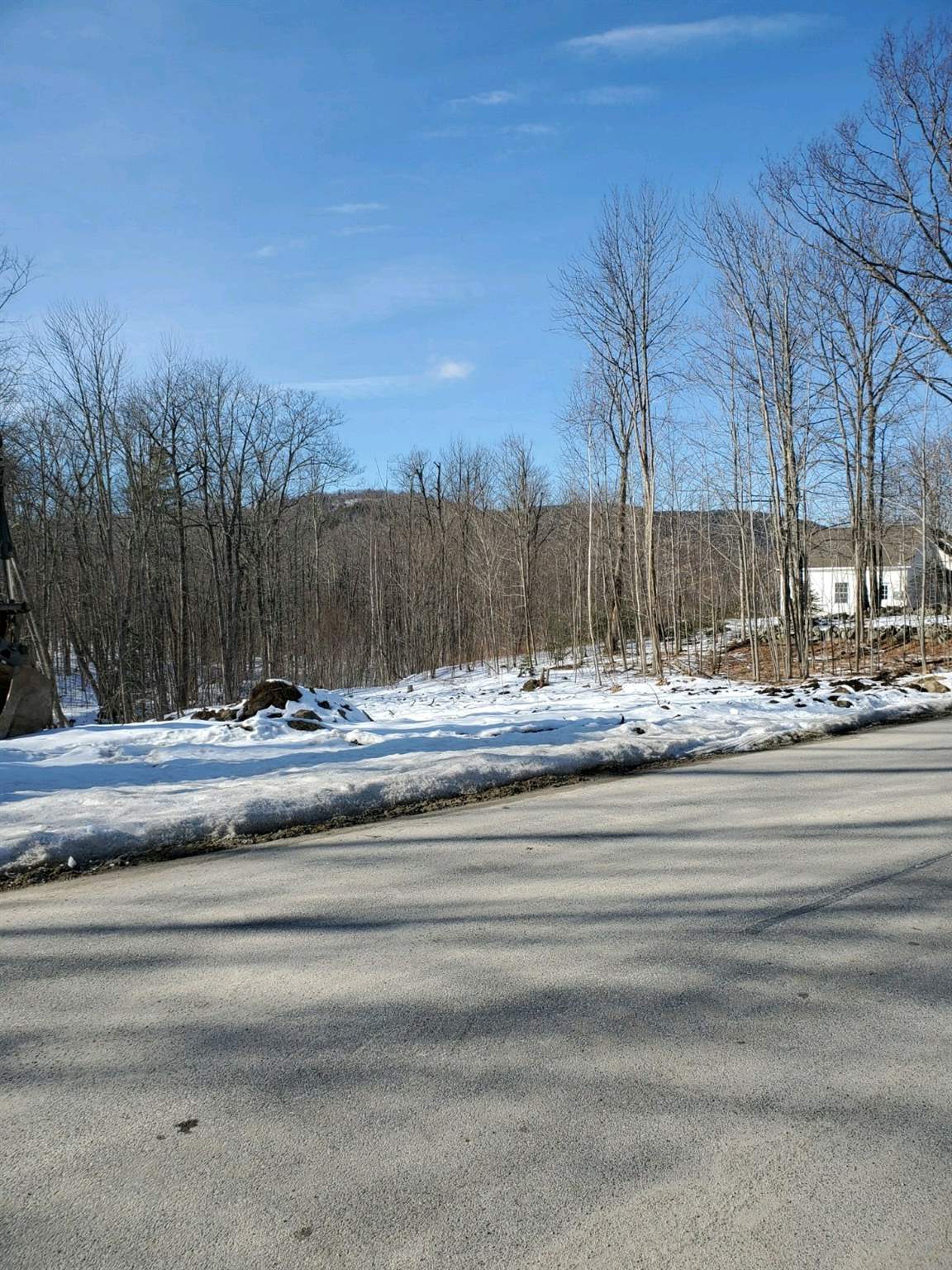 70 Reed Road, Unit 14 Alton, NH 03810 - Photo 3 of 5