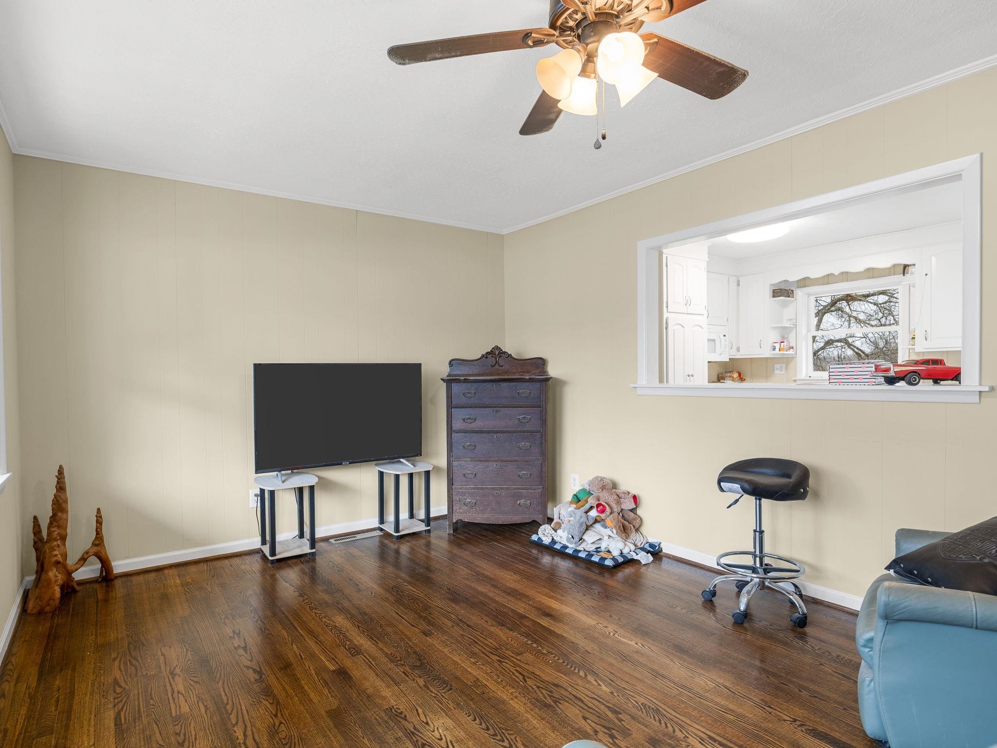 502 Lakeview Heights Union, SC 29379 - Photo 16 of 32