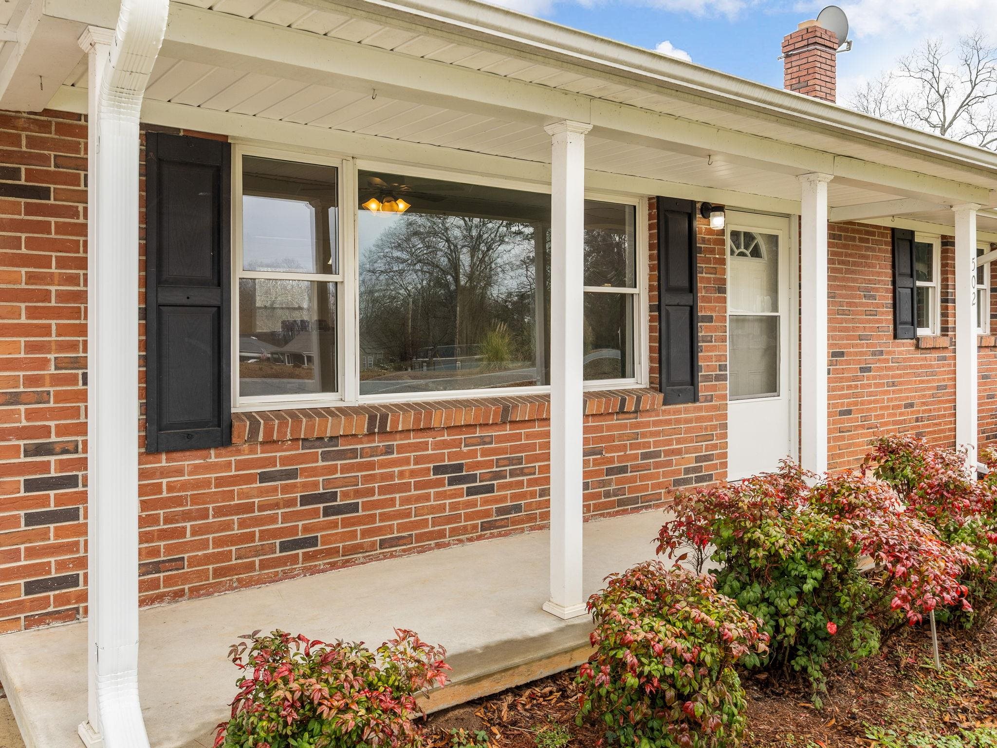 502 Lakeview Heights Union, SC 29379 - Photo 4 of 32