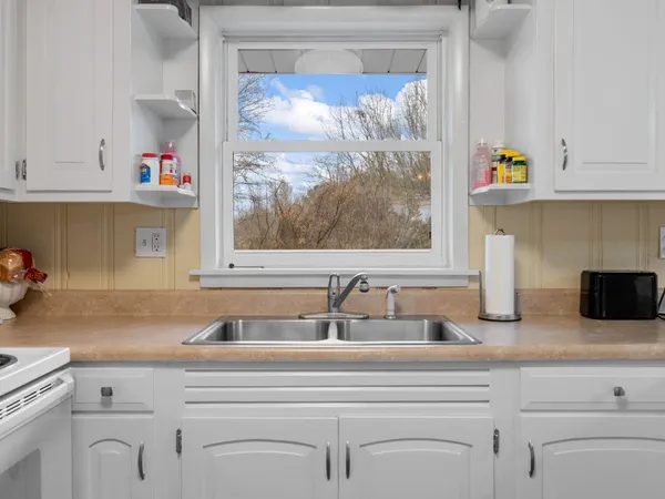 $185,000 | 502 Lakeview Heights, Union, SC 29379