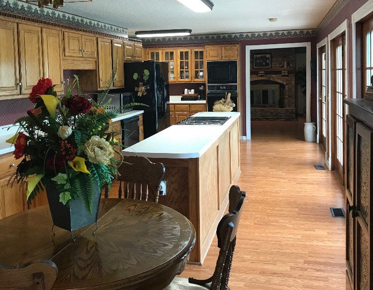 1862 Sugar Grove Road Tompkinsville, KY 42167 - Photo 8 of 52 Gallery Image 8