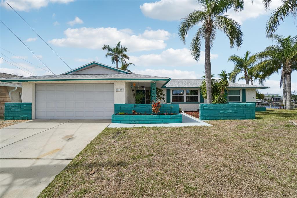 6509 Nautical Isle Hudson, FL 34667 - Photo 2 of 42