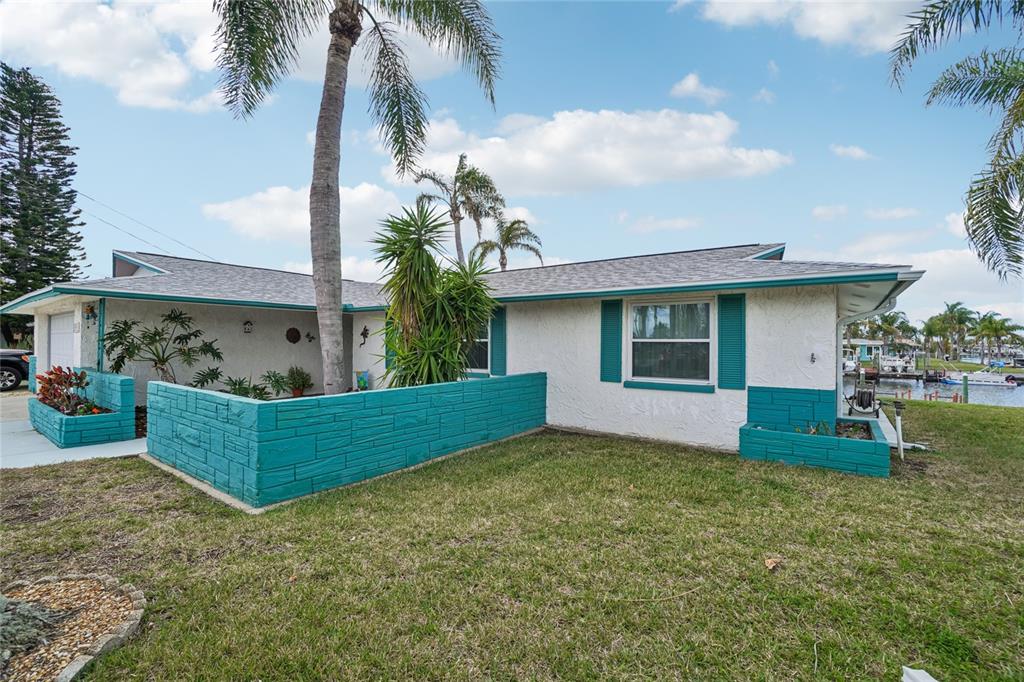 6509 Nautical Isle Hudson, FL 34667 - Photo 3 of 42