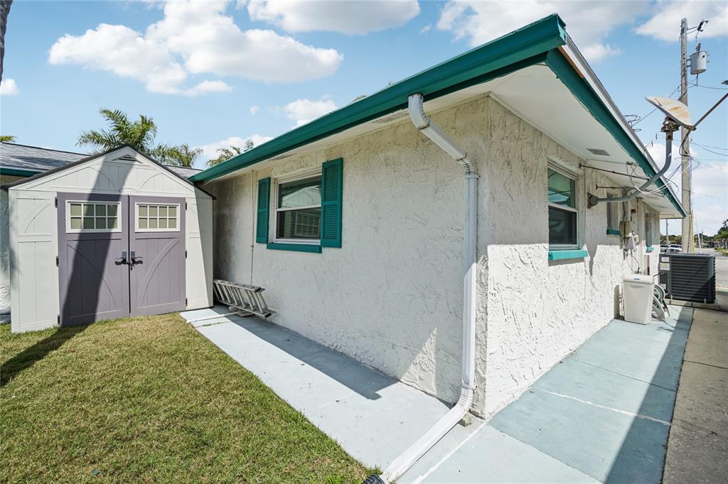 6509 Nautical Isle Hudson, FL 34667 - Photo 37 of 42