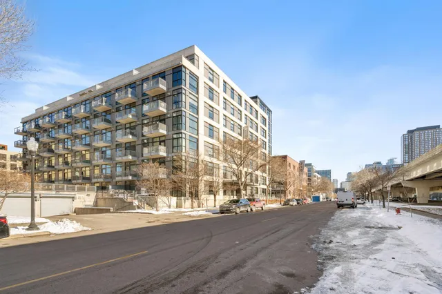 $2,250 | 720 North 4th Street, Unit 205, Minneapolis, MN 55401