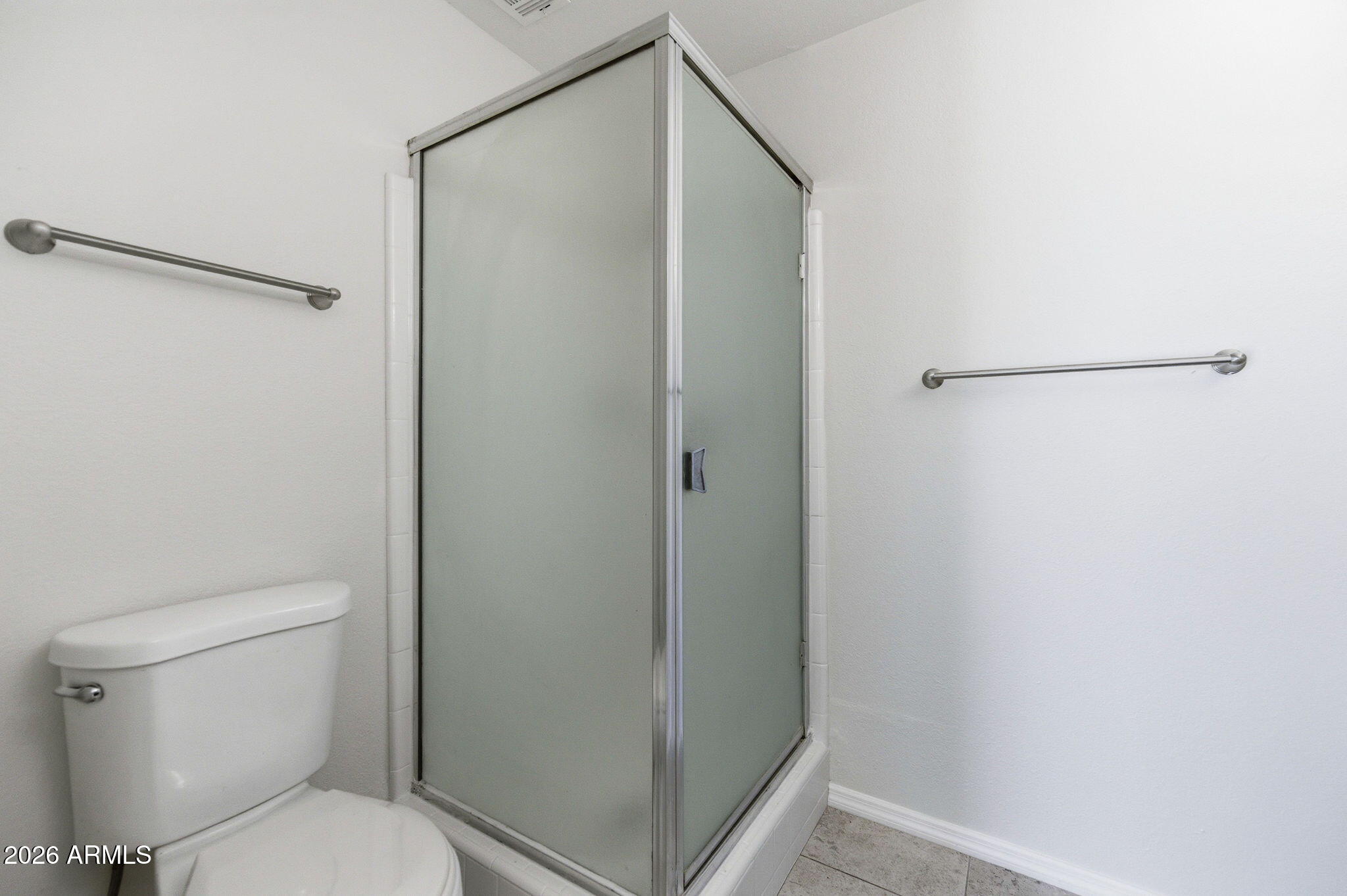 653 West Guadalupe Road, Unit 2015 Mesa, AZ 85210 - Photo 12 of 23 Primary Bath Shower
