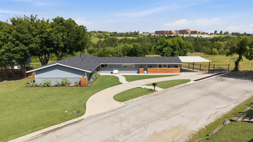 1613 South Cliff Street Decatur, TX 76234 - Photo 39 of 40