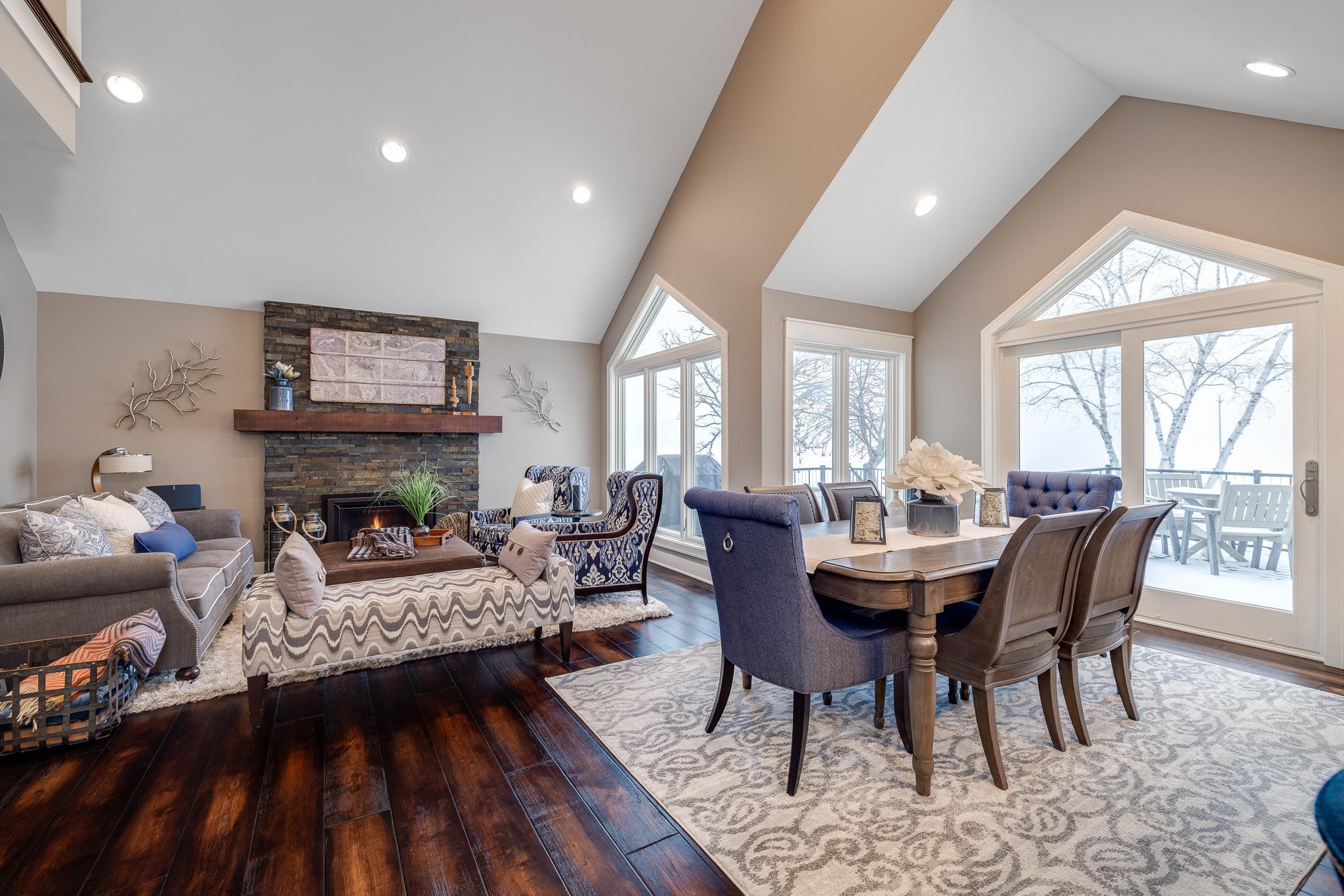 246 Peninsula Road Medicine Lake, MN 55441 - Photo 12 of 57