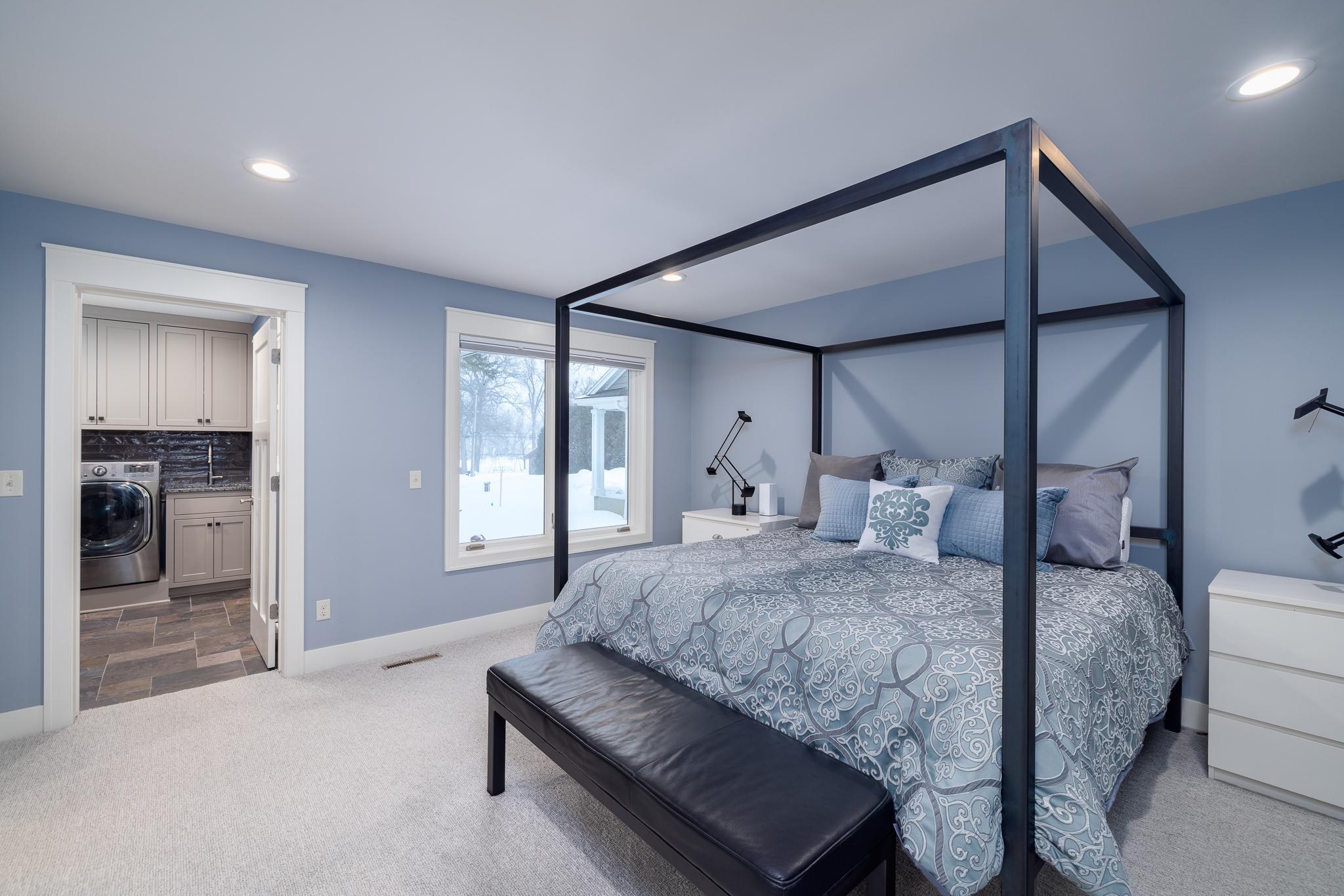 246 Peninsula Road Medicine Lake, MN 55441 - Photo 24 of 57