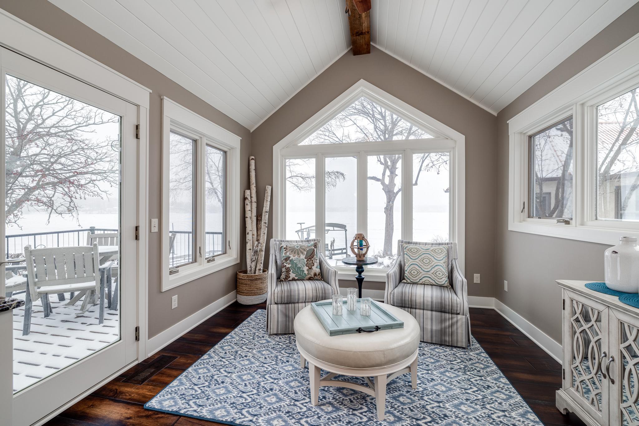 246 Peninsula Road Medicine Lake, MN 55441 - Photo 4 of 57