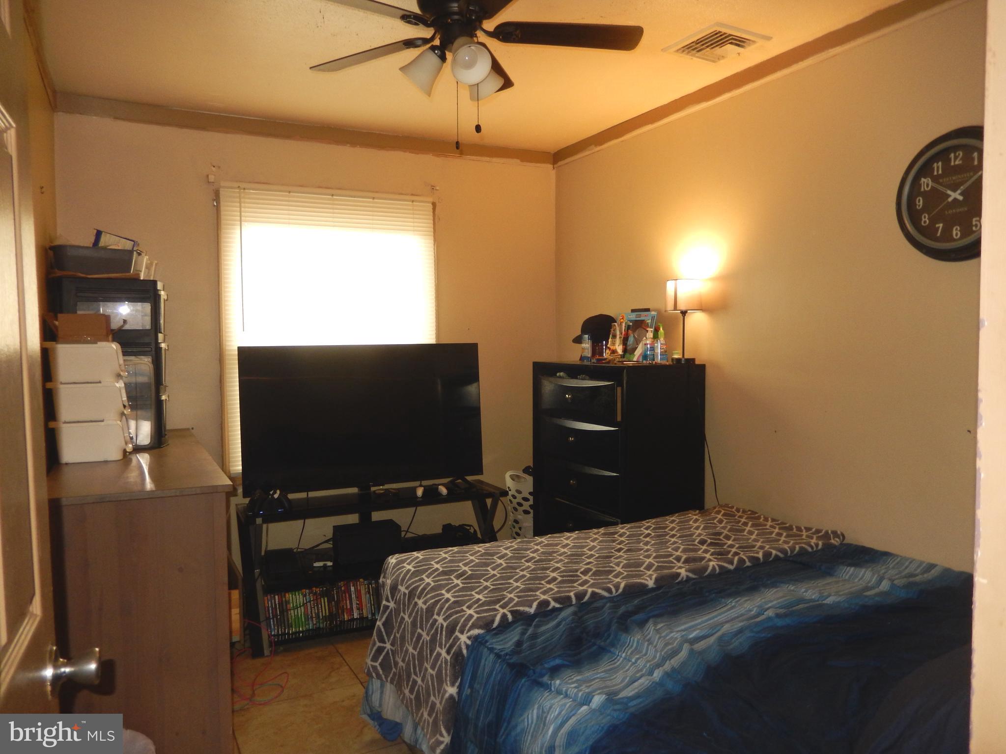 910 Spencer Drive Croydon, PA 19021 - Photo 11 of 23 Bedroom