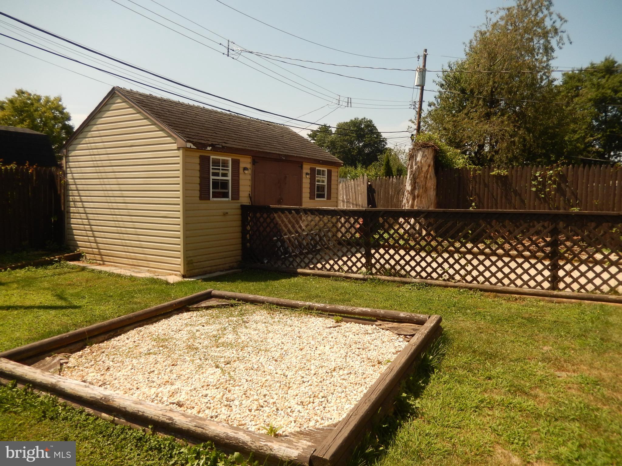 910 Spencer Drive Croydon, PA 19021 - Photo 20 of 23 Yard storage shed