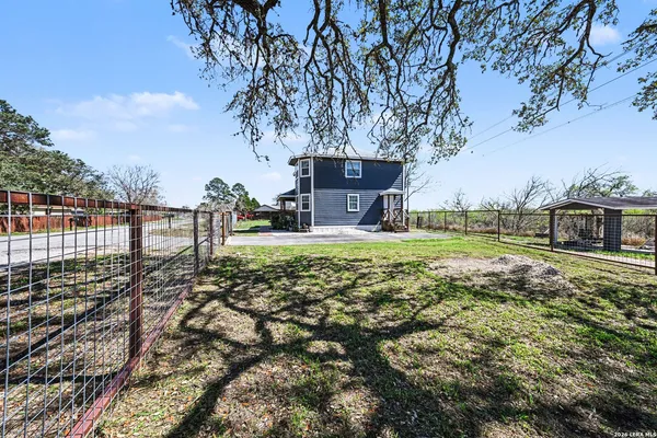 $375,000 | 2595 County Road 128, Floresville, TX 78114