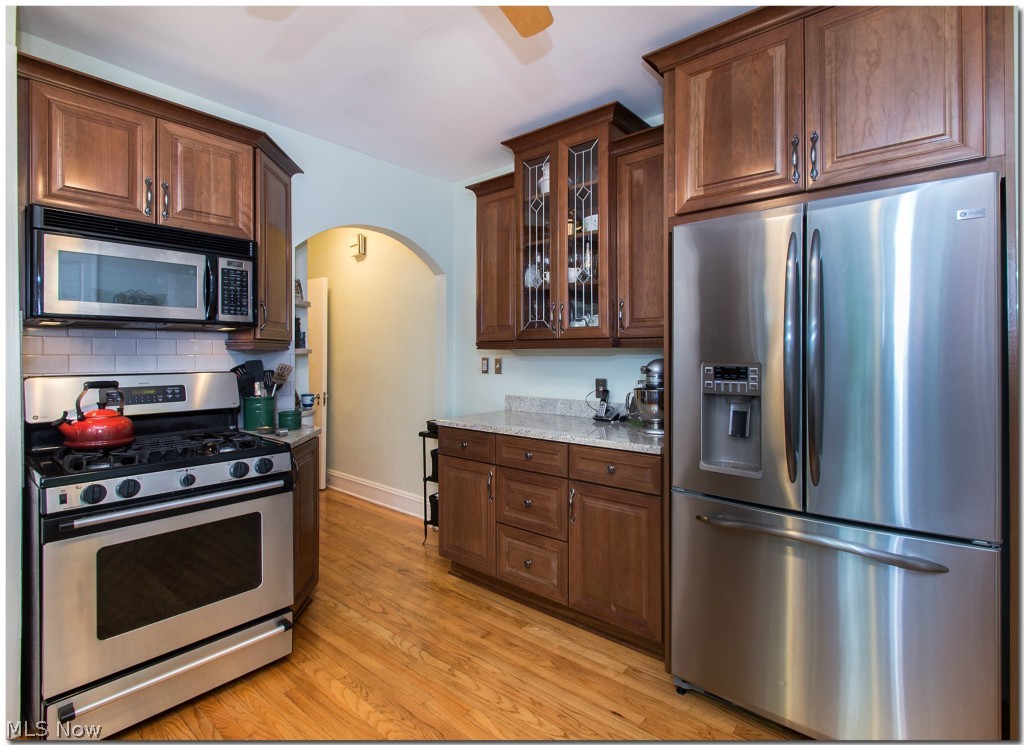 2667 Wicklow Road Cleveland, OH 44120 - Photo 9 of 25 Gallery Image 9