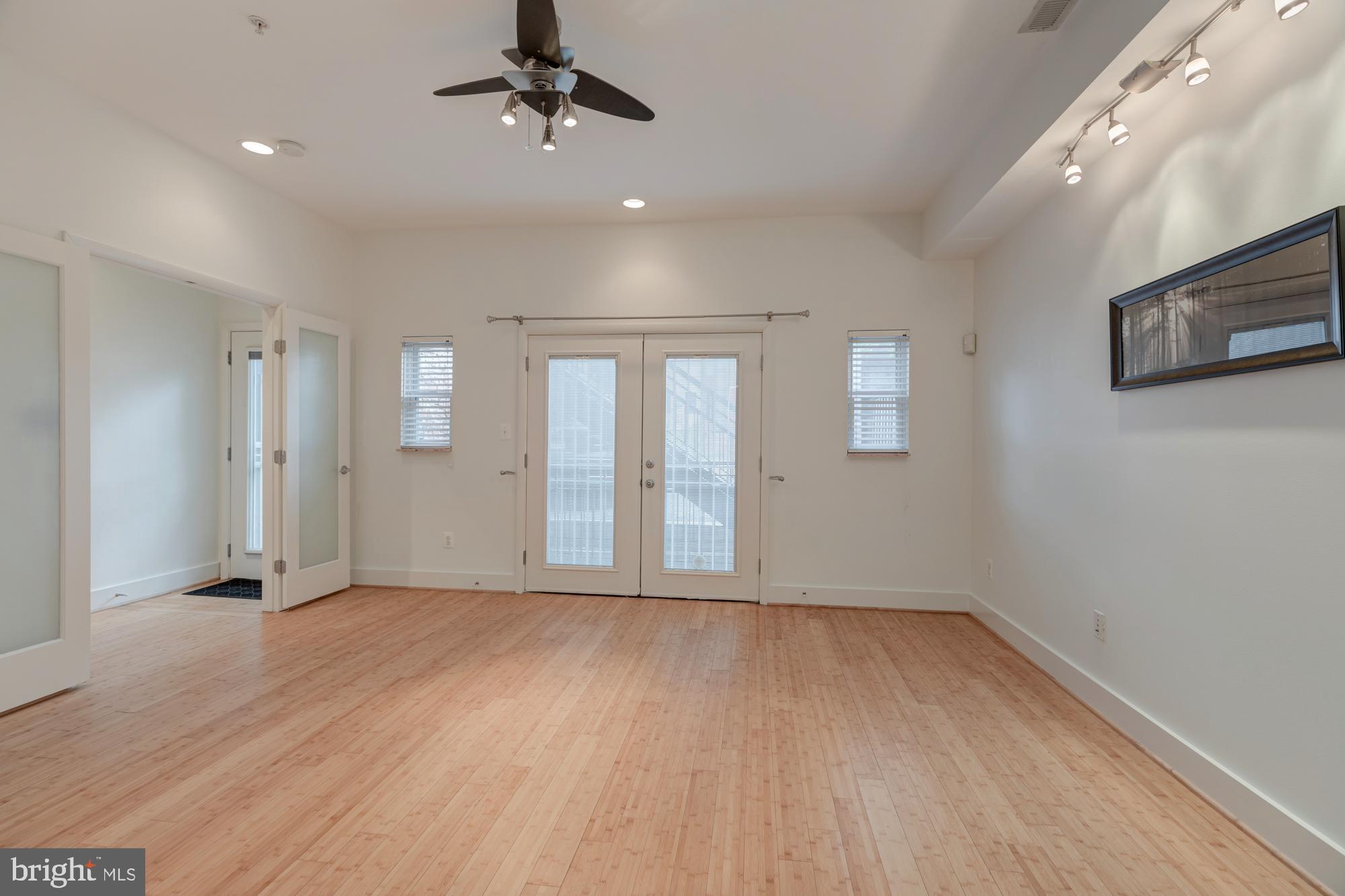 1129 Columbia Road Northwest, Unit 2 Washington, DC 20009 - Photo 13 of 28