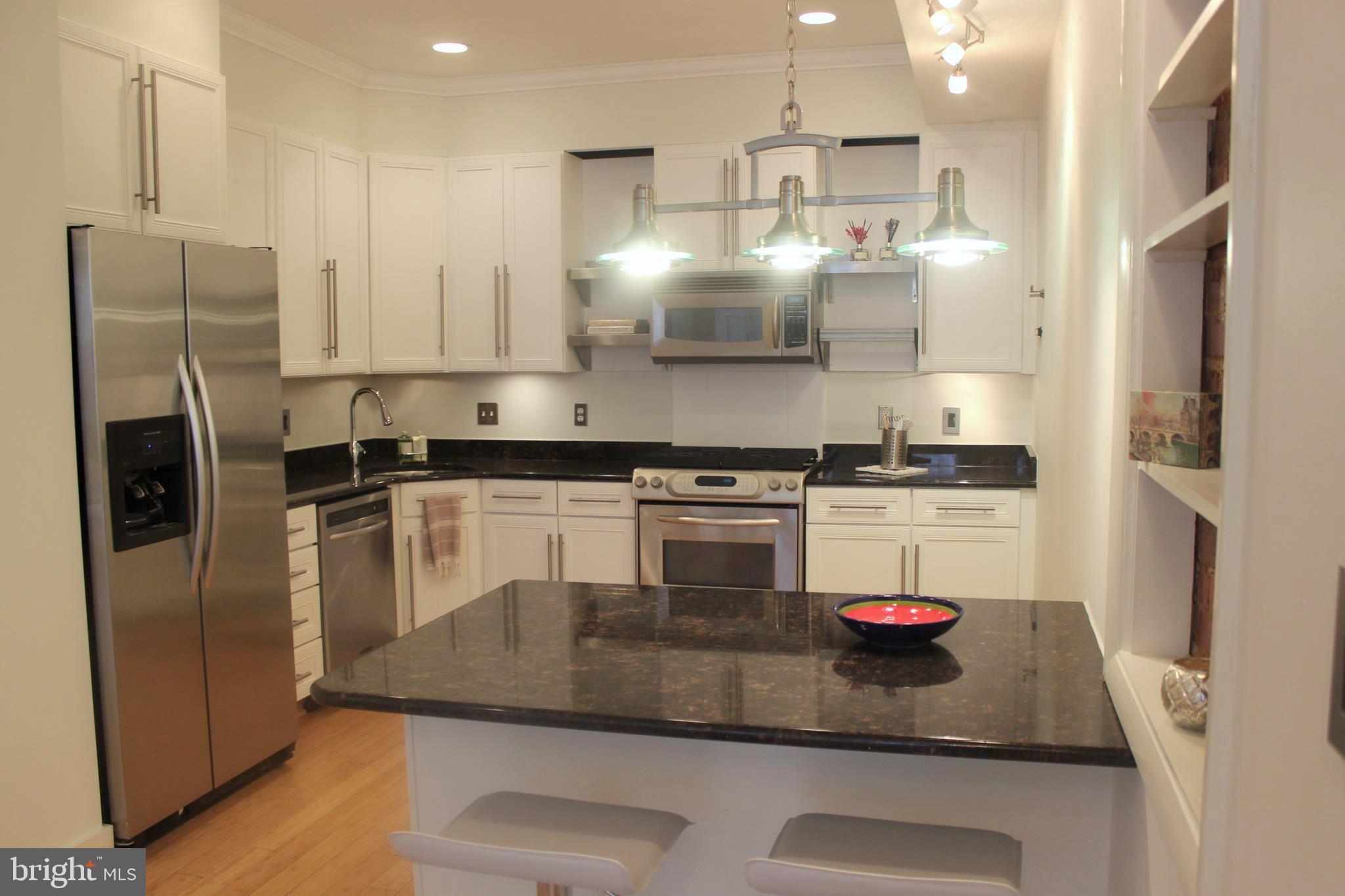 1129 Columbia Road Northwest, Unit 2 Washington, DC 20009 - Photo 9 of 28