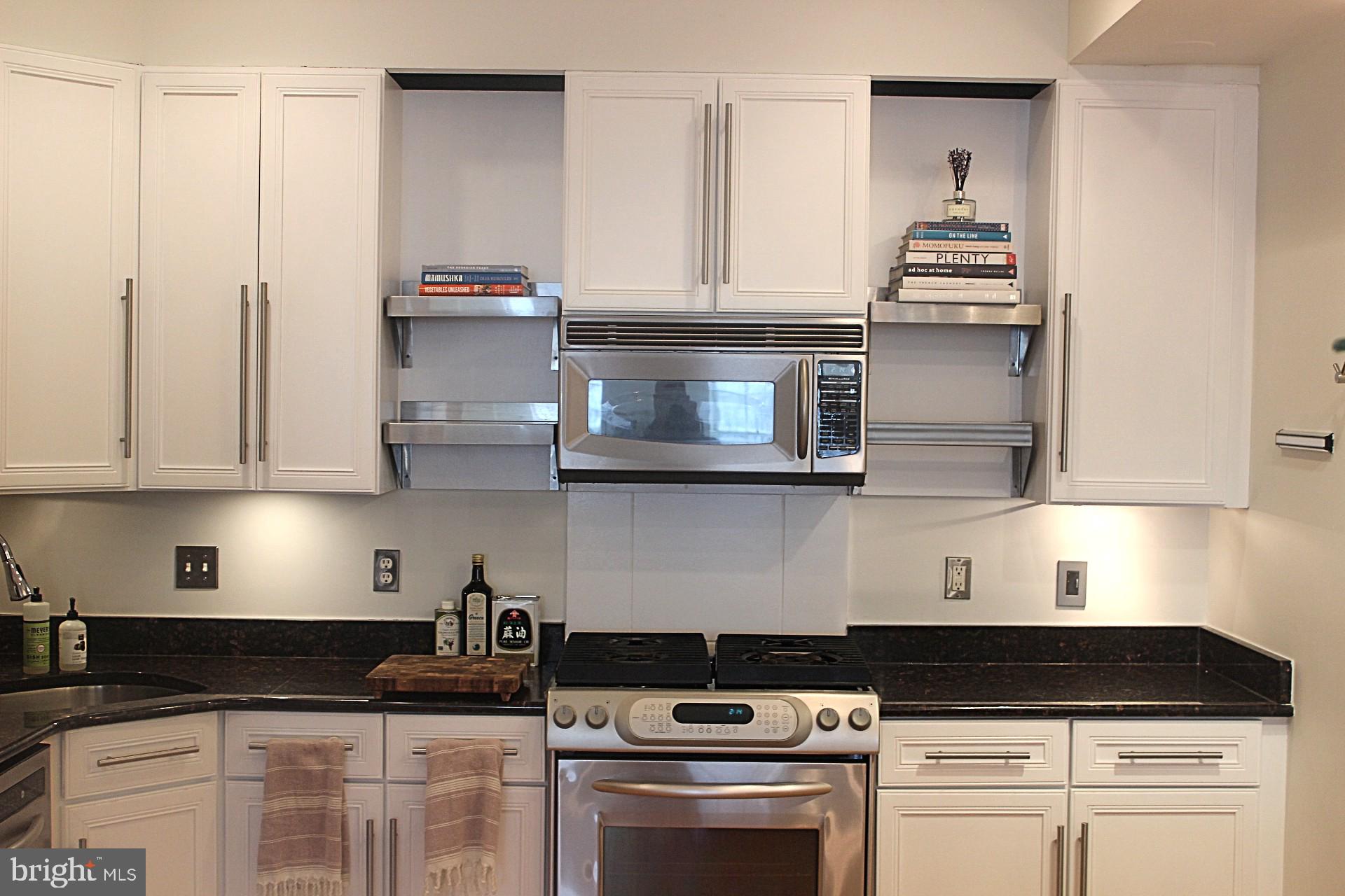 1129 Columbia Road Northwest, Unit 2 Washington, DC 20009 - Photo 10 of 28