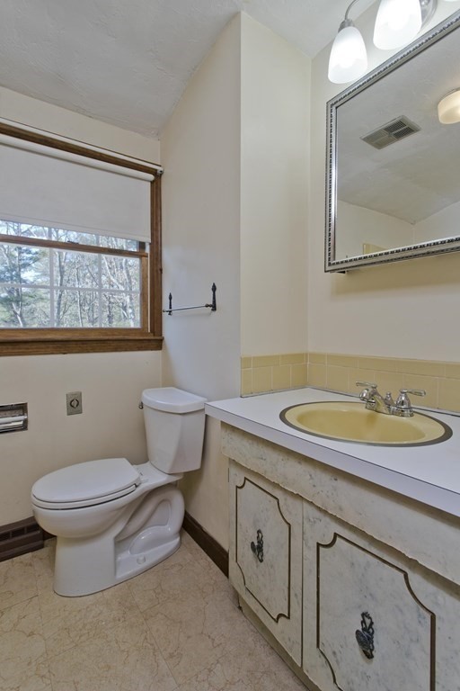 63 Boot Pond Road Plymouth, MA 02360 - Photo 21 of 37 Gallery Image 21