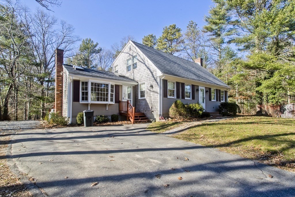 63 Boot Pond Road Plymouth, MA 02360 - Photo 3 of 37 Gallery Image 3