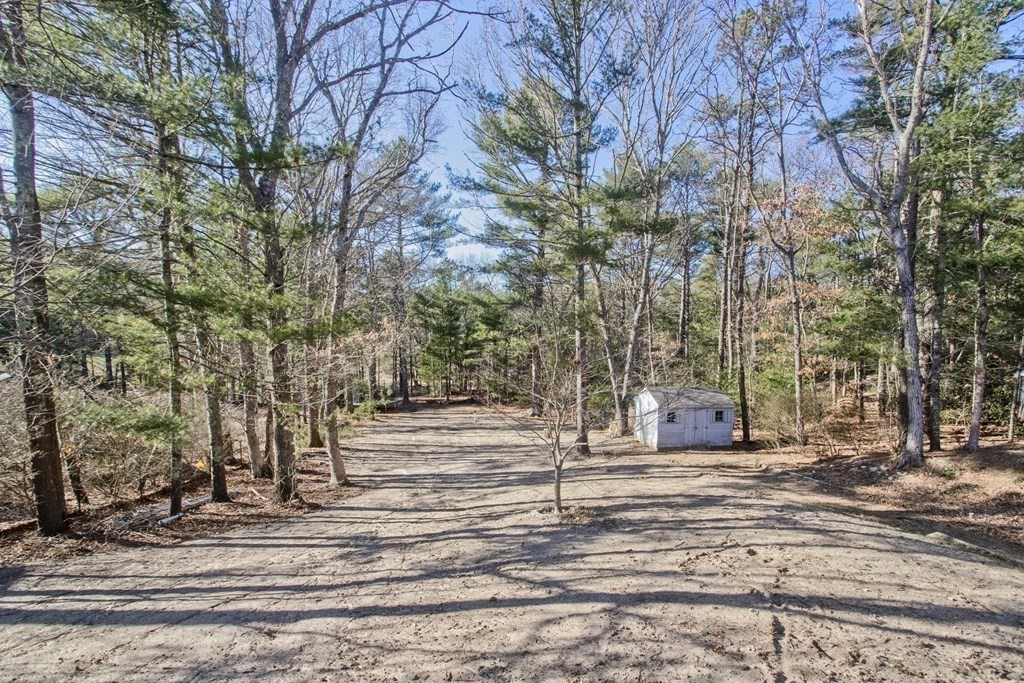 63 Boot Pond Road Plymouth, MA 02360 - Photo 7 of 37 Gallery Image 7