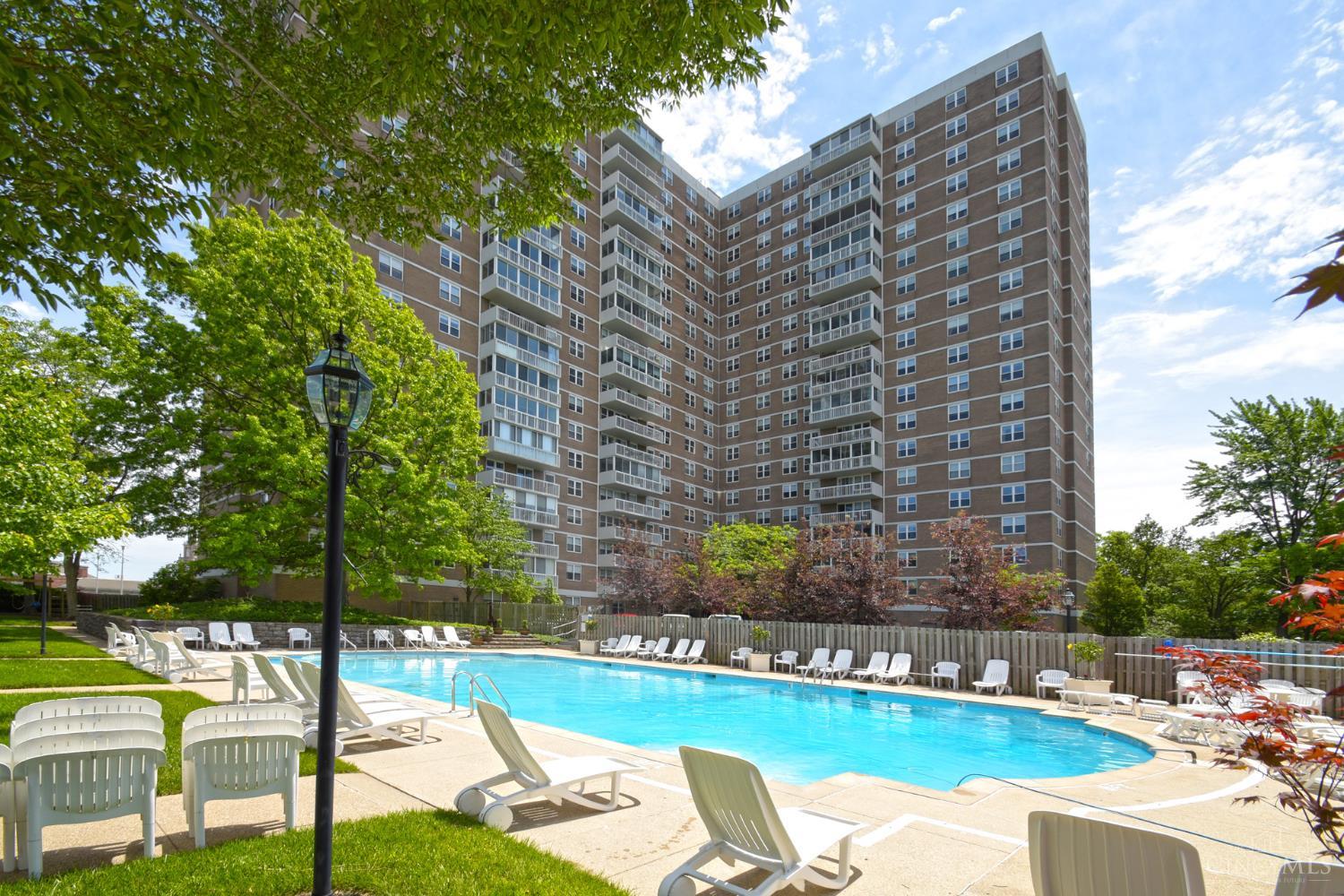 2444 Madison Road, Unit 1409 Cincinnati, OH 45208 - Photo 30 of 40
