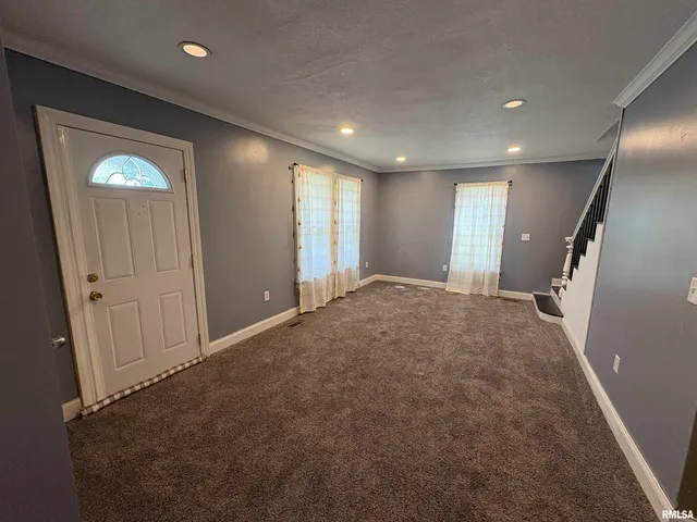 $118,560 | 619 East 1st Street, Kinmundy, IL 62854