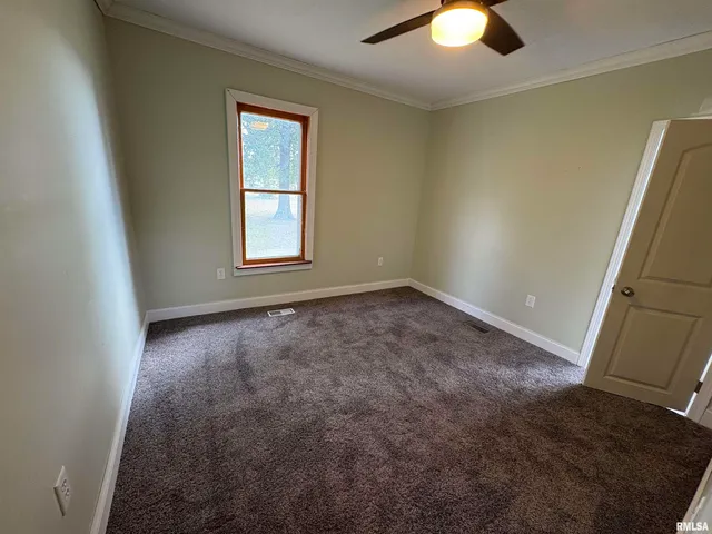 $118,560 | 619 East 1st Street, Kinmundy, IL 62854