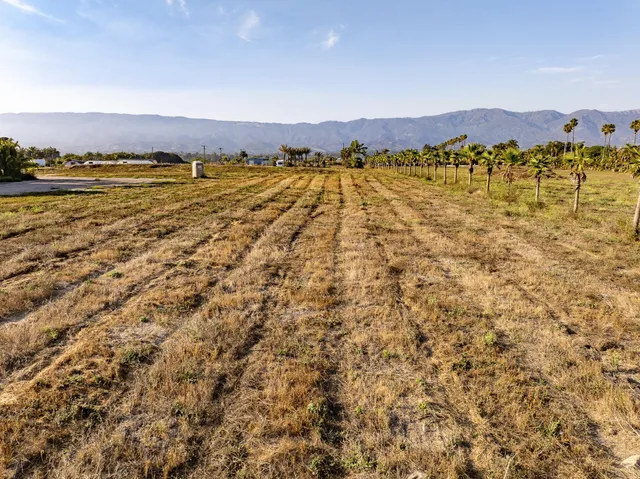 a view of an ocean view