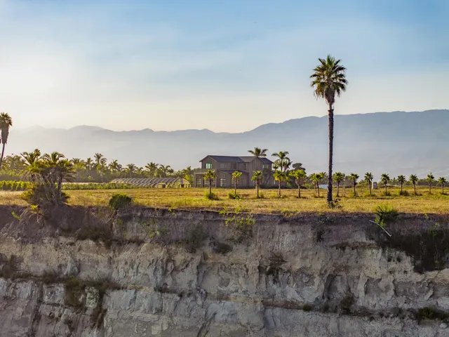 an empty room with an ocean