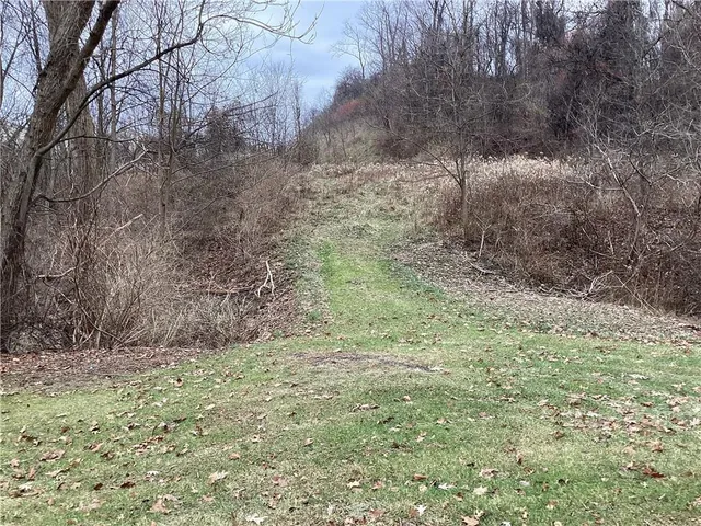 $89,700 | Lot 53 Nottingham Drive, Pittsburgh, PA 15205