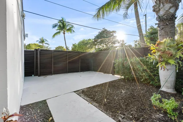 $2,250,000 | 442 28th Street, West Palm Beach, FL 33407