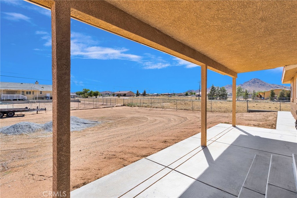 21237 S Road Apple Valley, CA 92307 - Photo 38 of 50 a view of a balcony