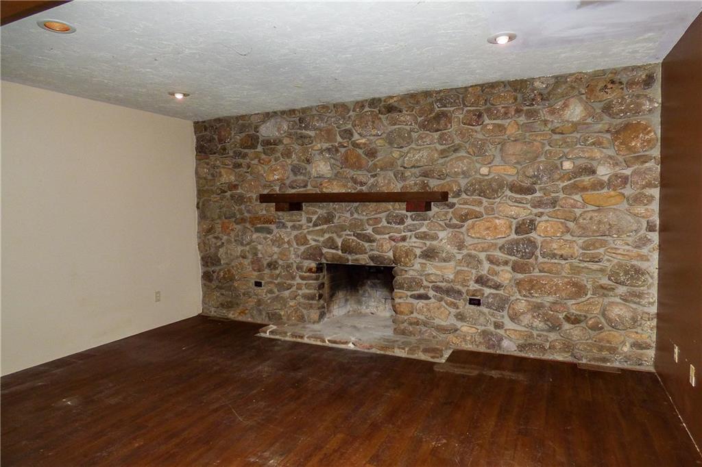1835 Kool Park Road Northeast Hickory, NC 28601 - Photo 5 of 30 Gallery Image 5