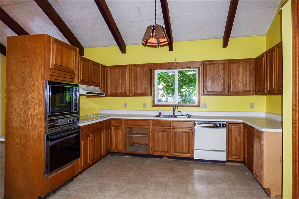 1835 Kool Park Road Northeast Hickory, NC 28601 - Photo 7 of 30 Gallery Image 7