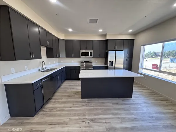 $579,880 | 8183 Amerena Way, Fontana, CA 92335