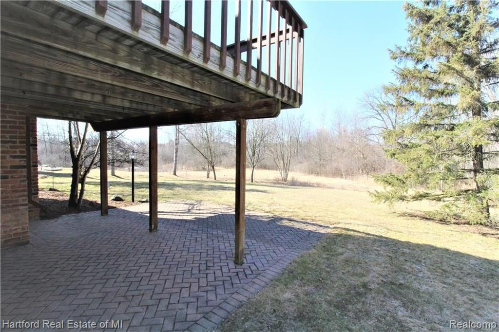 36902 Valley Ridge Drive Farmington Hills, MI 48331 - Photo 22 of 23