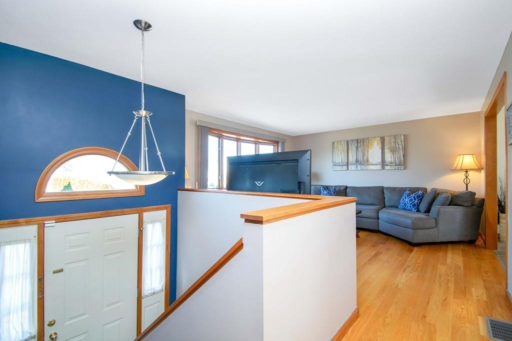 61 Winterset Drive Springfield, MA 01129 - Photo 7 of 34