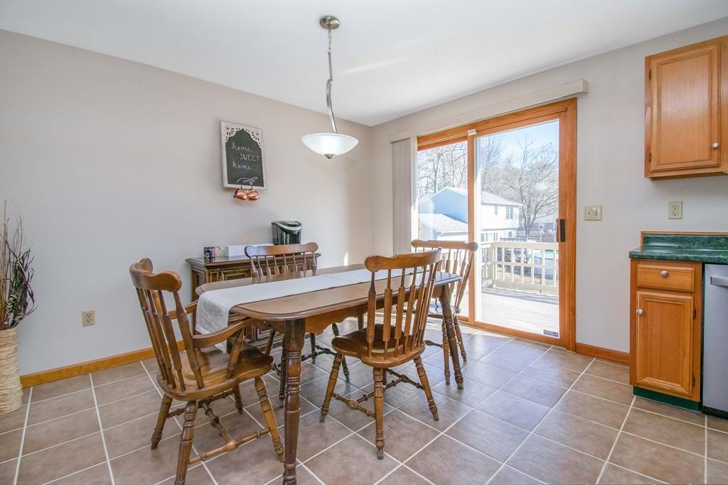 61 Winterset Drive Springfield, MA 01129 - Photo 8 of 34