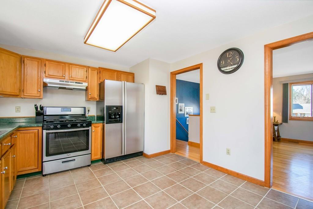61 Winterset Drive Springfield, MA 01129 - Photo 10 of 34