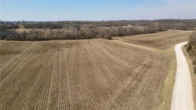 $1,425,000 | 0 West 263rd Street, Paola, KS 66071